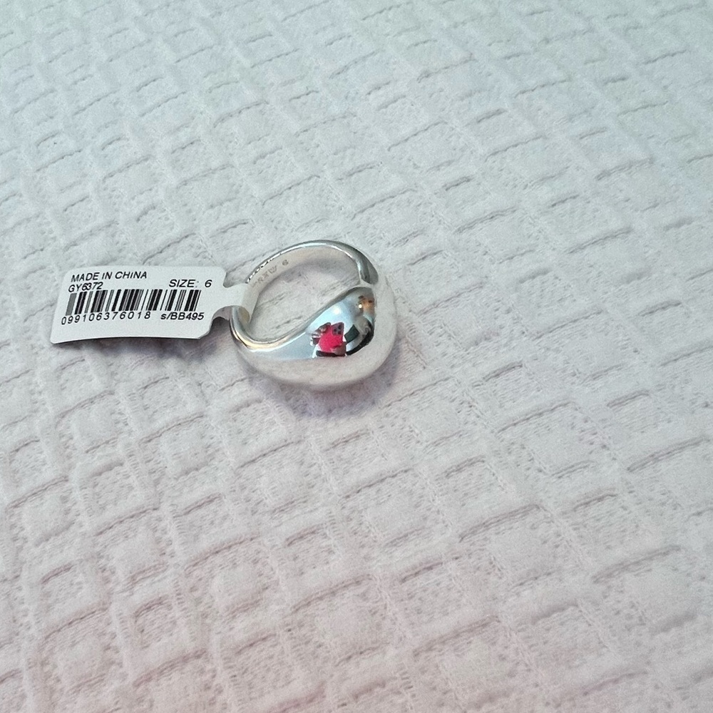 NEW J. Crew Sculptured Orb Silver Mirror Ring Size 6 - Picture 6 of 16